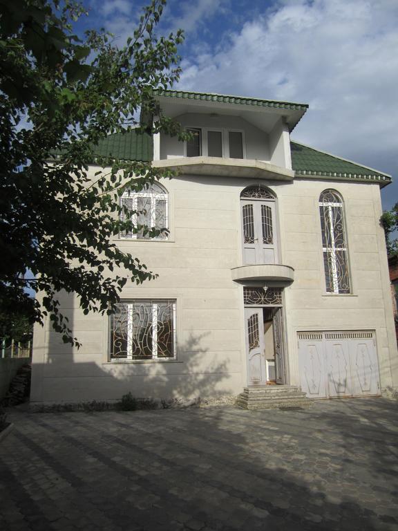 Bajo Guest House Kutaisi Exteriér fotografie